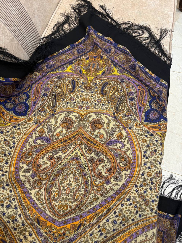 چارقد ایتالیایی گلریز طلایی کد۲۰۱۵