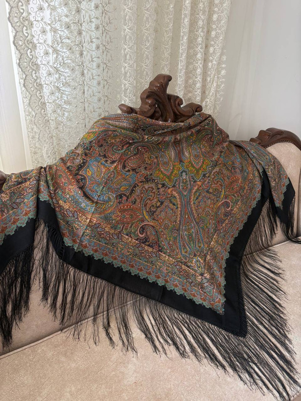 چارقد ایتالیایی گلریز رنگ کم نظیر ۲۰۴۰