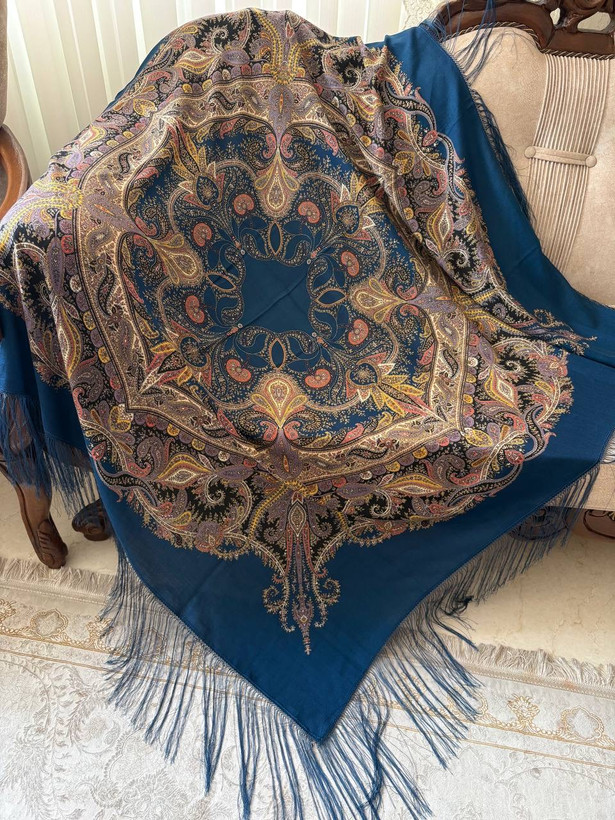 چارقد ایتالیایی آبی خوشرنگ ۲۰۴۳