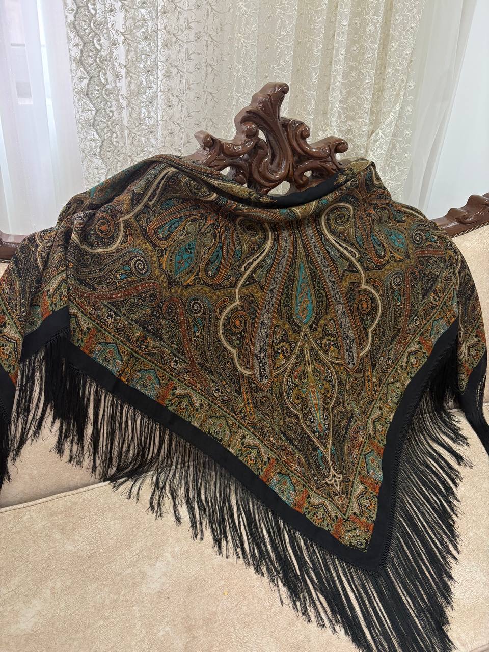 چارقد ایتالیایی ریز گل ۲۰۵۶