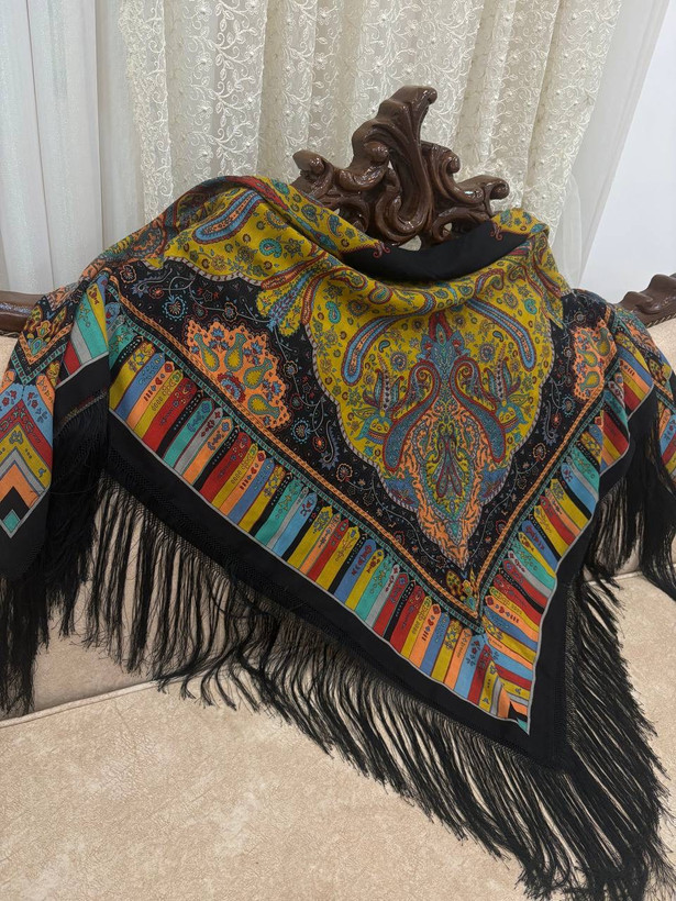 چارقد مونالیزا مشکی لیمویی ۲۰۶۳