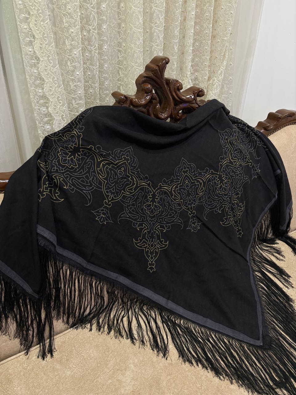 چارقد ایتالیایی مشکی بدون طرح ۲۰۶۴