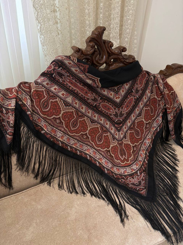 چارقد ایتالیایی مشکی ۲۰۷۸