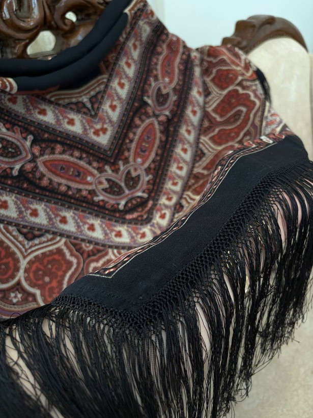 چارقد ایتالیایی مشکی ۲۰۷۸