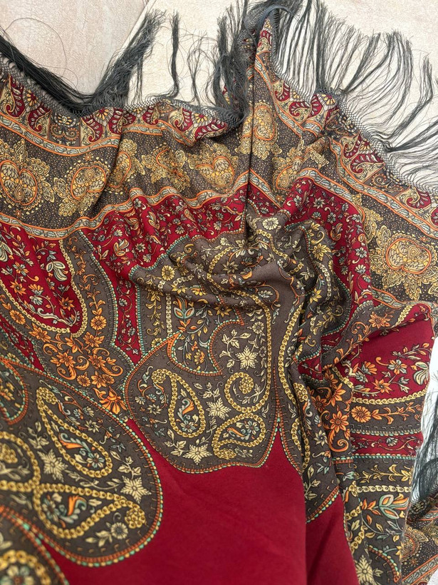 چارقد مونالیزا رنگ کمیاب زرشکی ۲۰۹۴