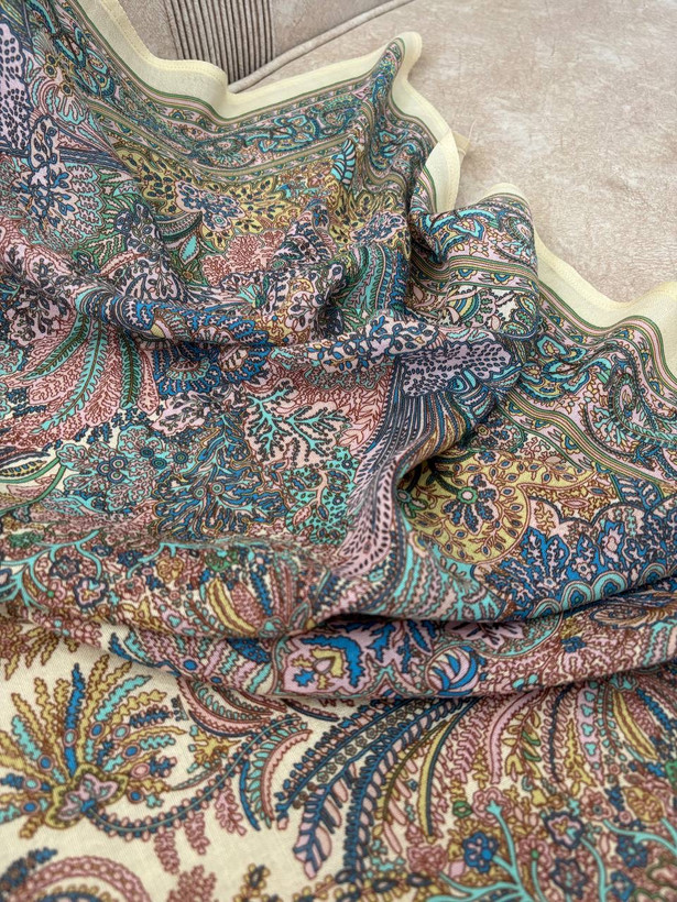 چارقد بدون ریشه نظری ۲۱۰۱